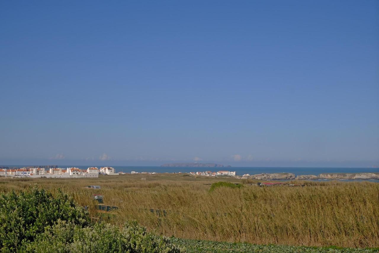 Freesurfcamp & Hostel Baleal Bagian luar foto