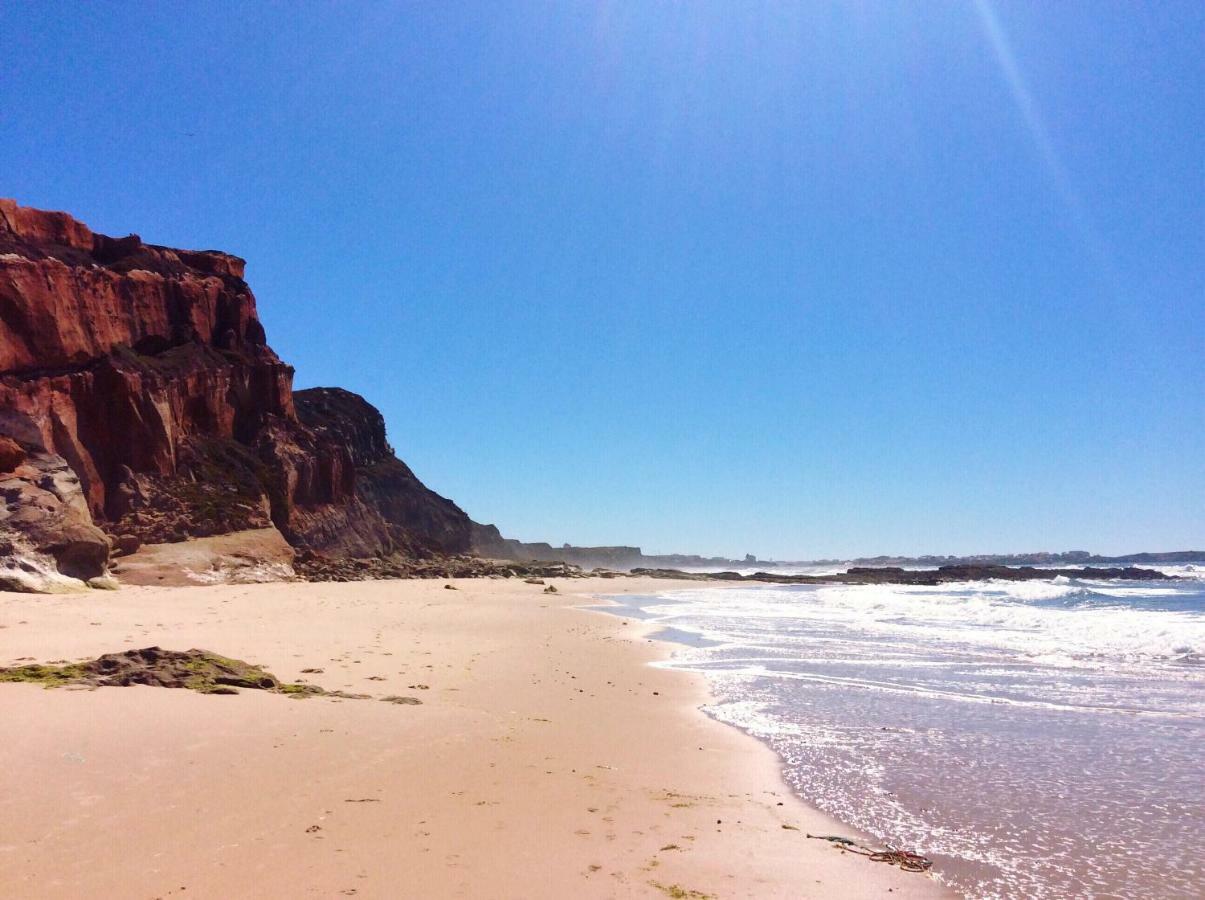 Freesurfcamp & Hostel Baleal Bagian luar foto
